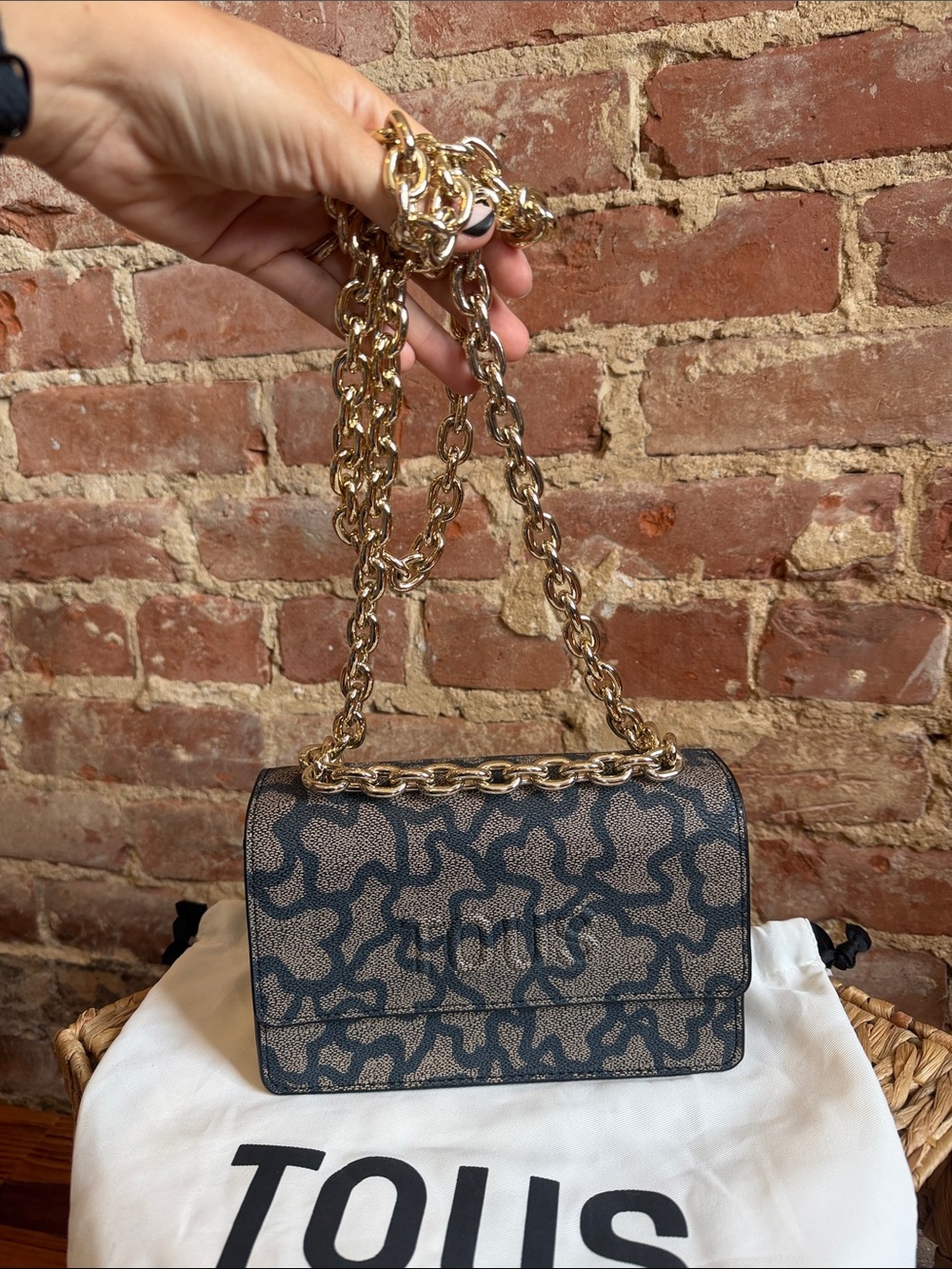 Tous “Kaos” Navy And Brown Monogram Crossbody With Gold Chain View 2